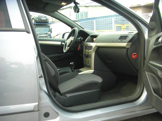 OPEL ASTRA 1.7 TDCI 110CV