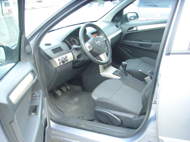 OPEL ASTRA 1.7 TDCI 110CV