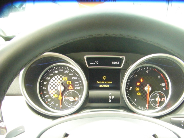 MERCEDES BENZ GLE 350 D 4 MATIC AMG