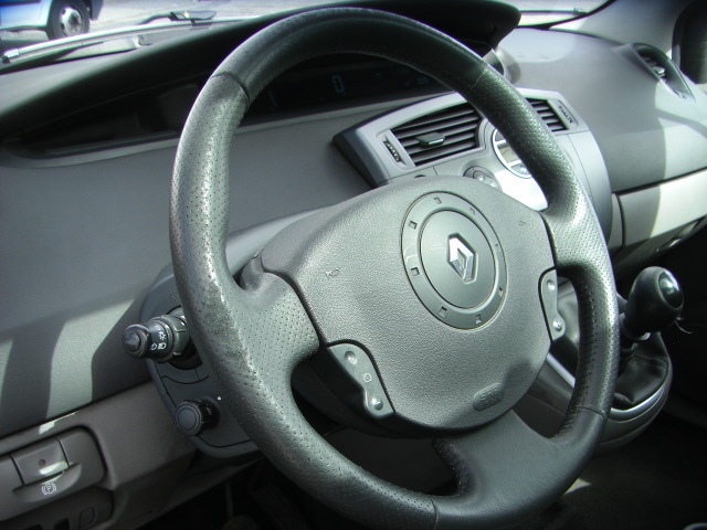 RENAULT GRAND SCENIC 1.9 DCI 120CV 7 PLAZAS