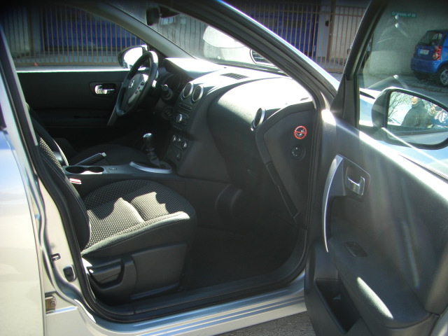 NISSAN QASHQAI 2.0 GASOLINA 142CV