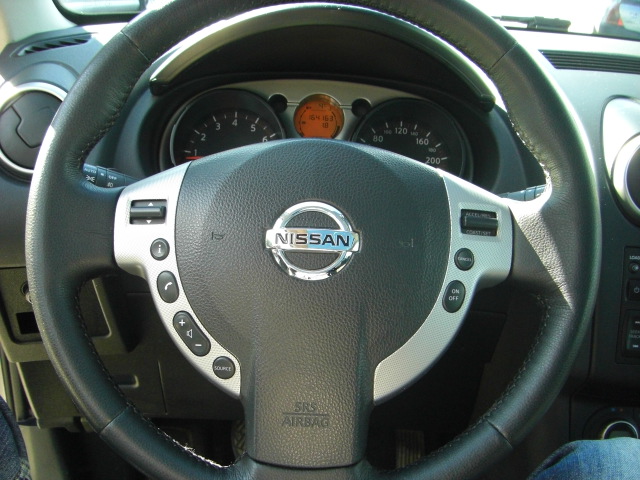 NISSAN QASHQAI 2.0 GASOLINA 142CV