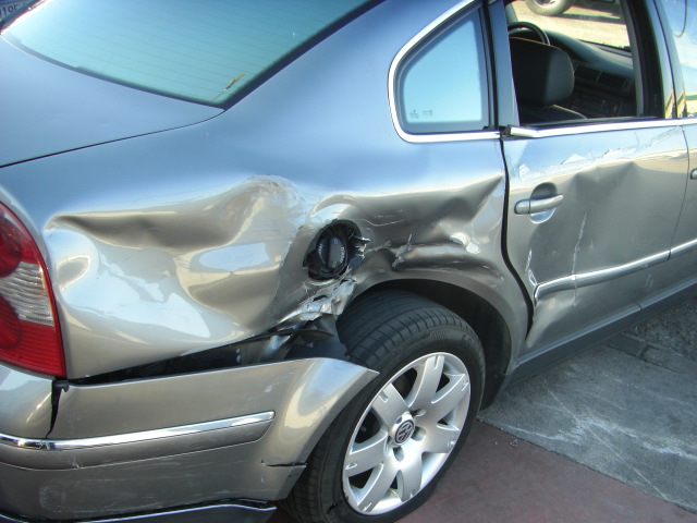 VOLKSWAGEN PASSAT 1.9 TDI 130CV