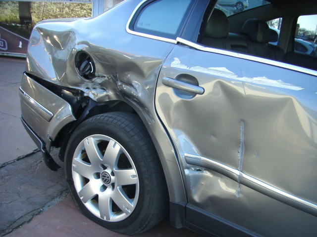 VOLKSWAGEN PASSAT 1.9 TDI 130CV