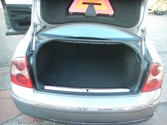 VOLKSWAGEN PASSAT 1.9 TDI 130CV