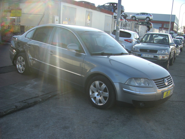 VOLKSWAGEN PASSAT 1.9 TDI 130CV