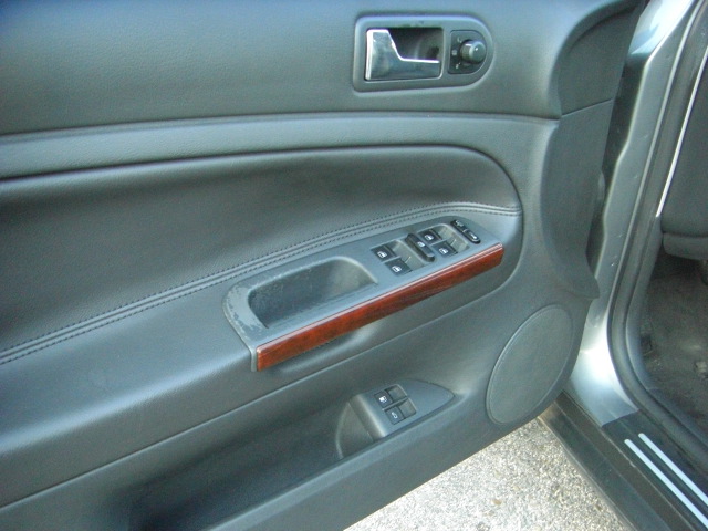 VOLKSWAGEN PASSAT 1.9 TDI 130CV