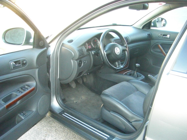 VOLKSWAGEN PASSAT 1.9 TDI 130CV