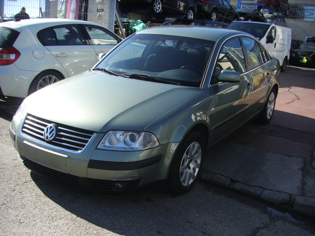 VOLKSWAGEN PASSAT 1.9 TDI 130CV