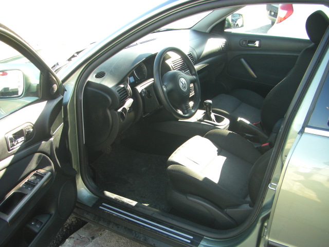 VOLKSWAGEN PASSAT 1.9 TDI 130CV