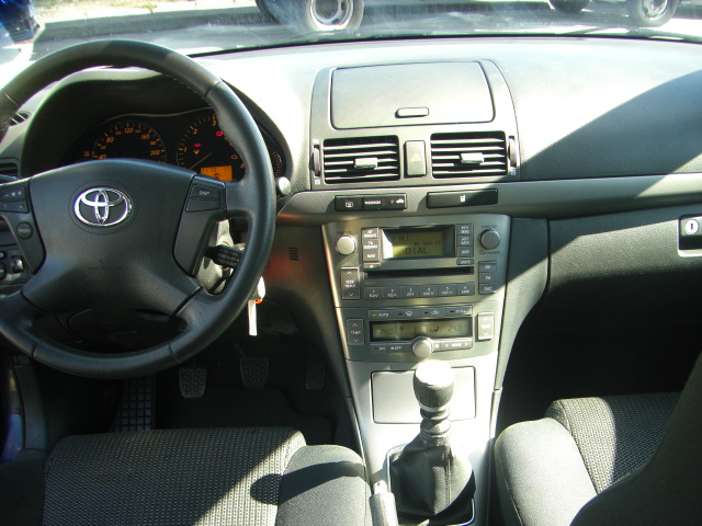 TOYOTA AVENSIS 2.0 D4D 126CV