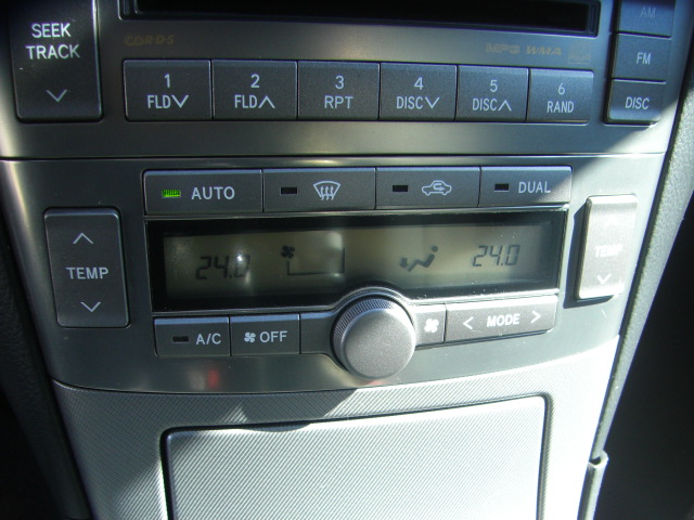 TOYOTA AVENSIS 2.0 D4D 126CV