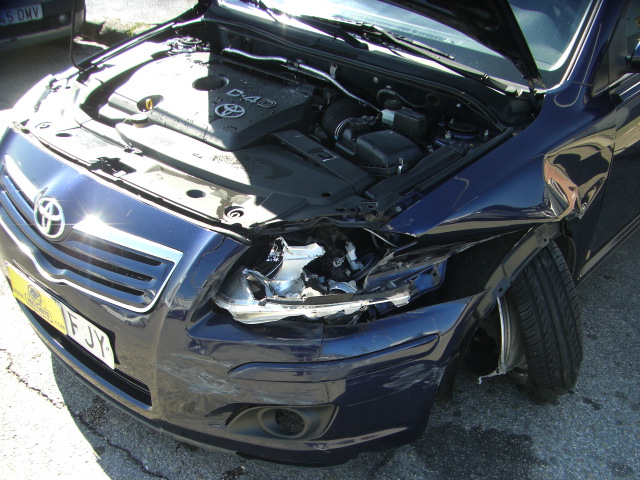 TOYOTA AVENSIS 2.0 D4D 126CV