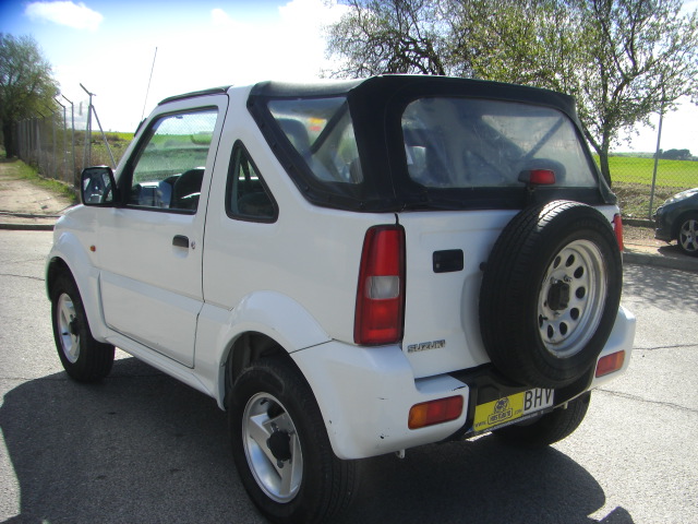 SUZUKI JIMNY 1.3i 4X4