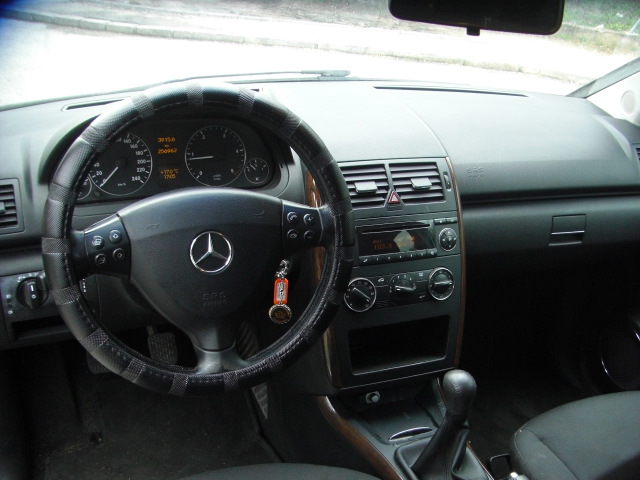 MERCEDES BENZ CLASE A 180 CDI 2.0 110CV