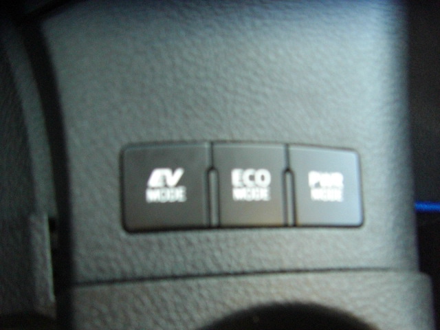 TOYOTA AURIS HIBRID 1.8 99CV FAMILIAR