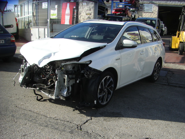 TOYOTA AURIS HIBRID 1.8 99CV FAMILIAR