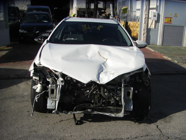 TOYOTA AURIS HIBRID 1.8 99CV FAMILIAR