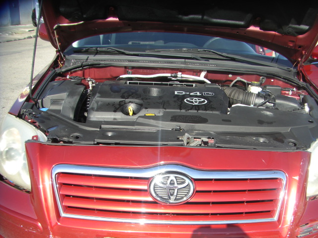 TOYOTA AVENSIS FAMILIAR 2.2 D4D 150CV