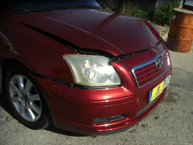 TOYOTA AVENSIS FAMILIAR 2.2 D4D 150CV
