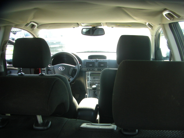 TOYOTA AVENSIS FAMILIAR 2.2 D4D 150CV