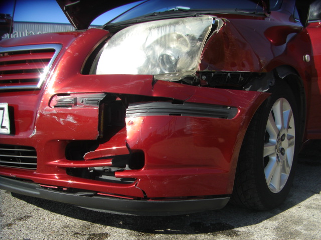 TOYOTA AVENSIS FAMILIAR 2.2 D4D 150CV