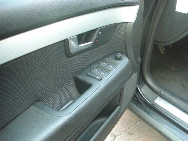 AUDI A4 VARIANT 2.0 TDI 140CV S LINE