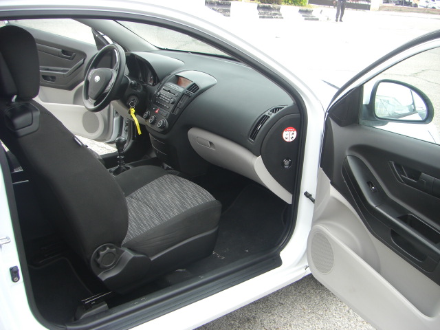 KIA CEE´D 1.6 GASOLINA 126CV