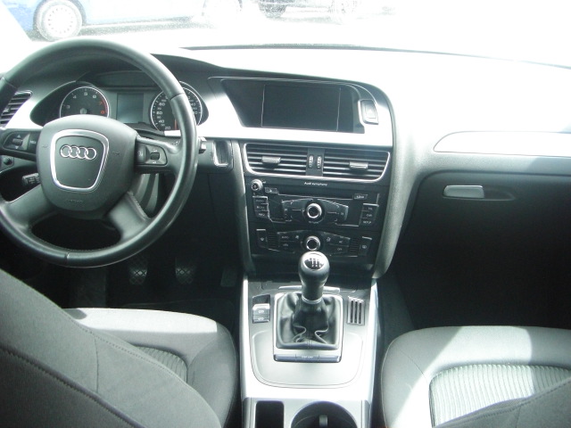 AUDI A4 1.8 GASOLINA 120CV
