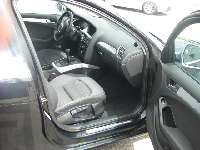 AUDI A4 1.8 GASOLINA 120CV