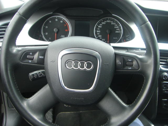 AUDI A4 1.8 GASOLINA 120CV