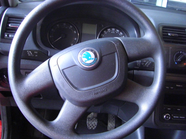 SKODA FABIA 1.2 GASOLINA 60CV