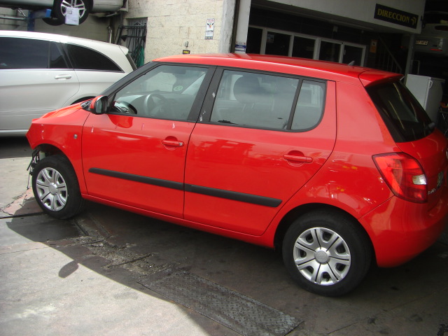 SKODA FABIA 1.2 GASOLINA 60CV