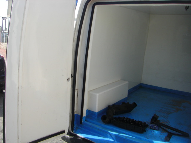 FORD TRANSIT 2.0 85CV ISOTERMO B5 T 260