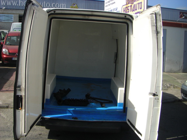 FORD TRANSIT 2.0 85CV ISOTERMO B5 T 260