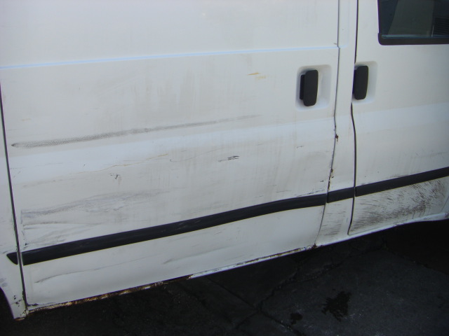 FORD TRANSIT 2.0 85CV ISOTERMO B5 T 260