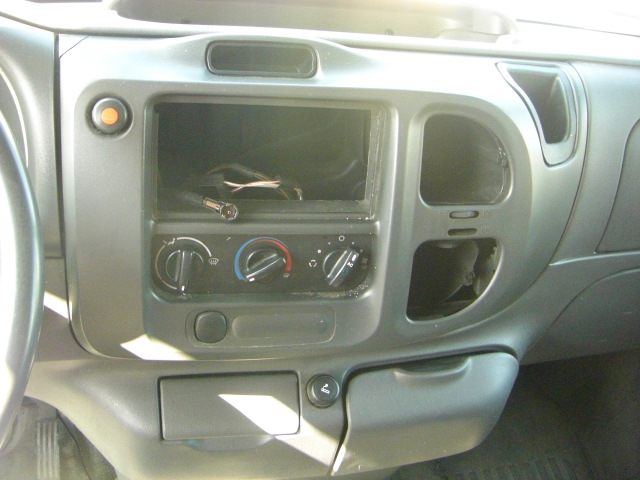 FORD TRANSIT 2.0 85CV ISOTERMO B5 T 260