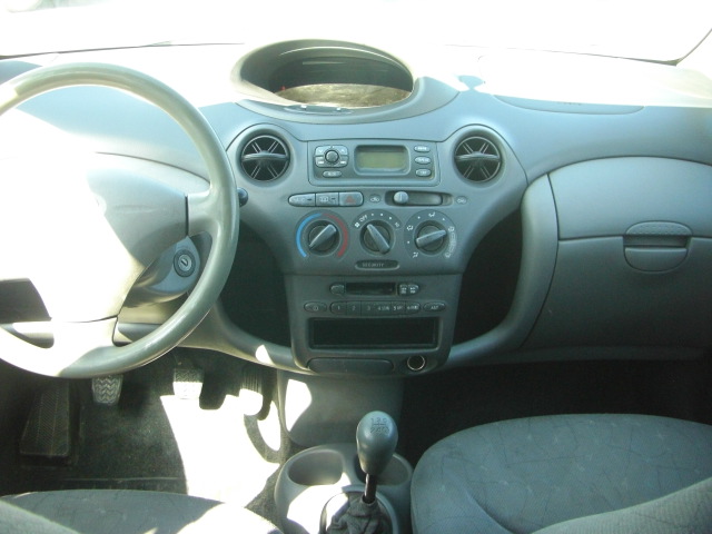 TOYOTA YARIS 1.0 VVT-I 68CV