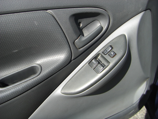 TOYOTA YARIS 1.0 VVT-I 68CV