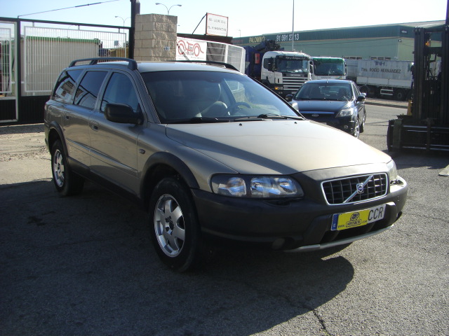 VOLVO V 70 2.4 D CROSS COUNTRY 163CV 4X4 AUTOMATICO