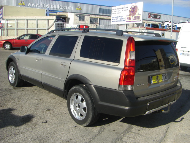 VOLVO V 70 2.4 D CROSS COUNTRY 163CV 4X4 AUTOMATICO