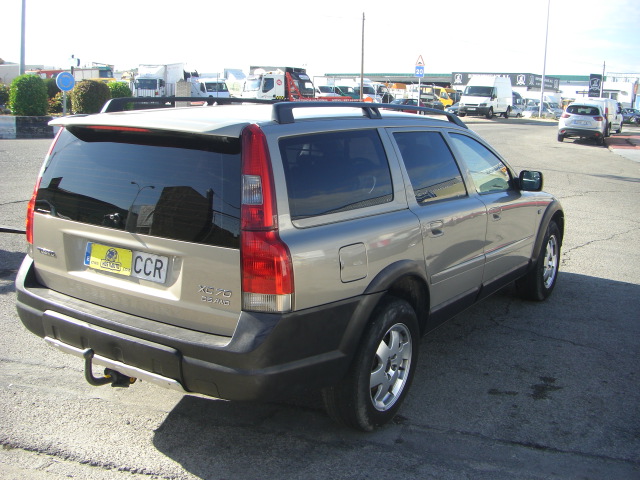 VOLVO V 70 2.4 D CROSS COUNTRY 163CV 4X4 AUTOMATICO