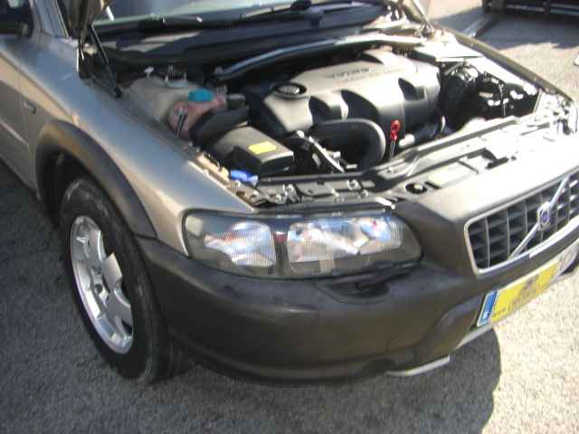 VOLVO V 70 2.4 D CROSS COUNTRY 163CV 4X4 AUTOMATICO