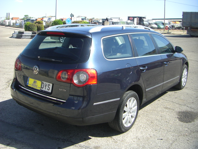 VOLKSWAGEN PASSAT 2.0 TDI 140CV AUTOMATICO