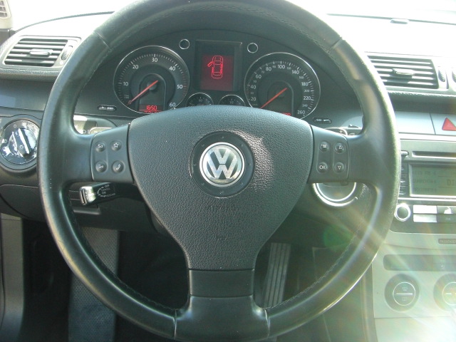 VOLKSWAGEN PASSAT 2.0 TDI 140CV AUTOMATICO