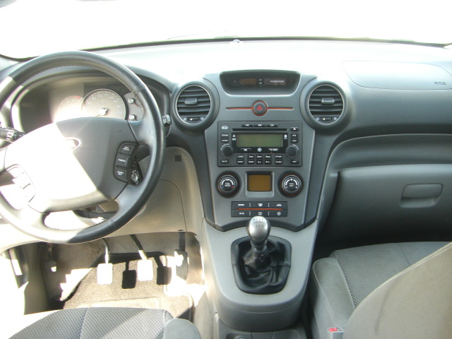 KIA CARENS 2.0 CRDI 140CV