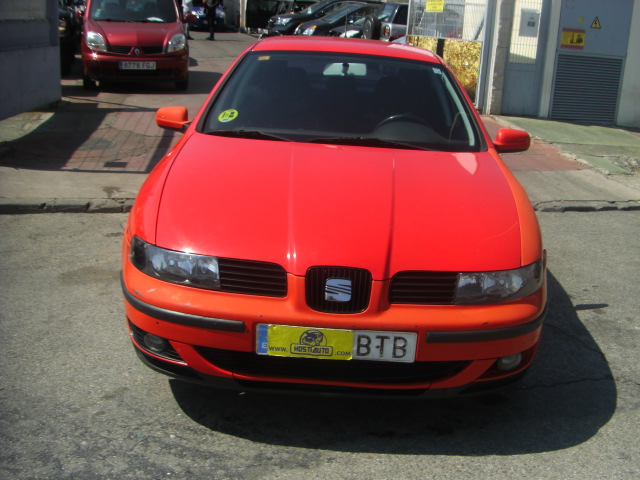 SEAT LEON 1.6 GASOLINA 105CV