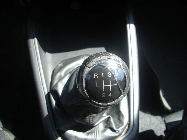 SEAT LEON 1.6 GASOLINA 105CV