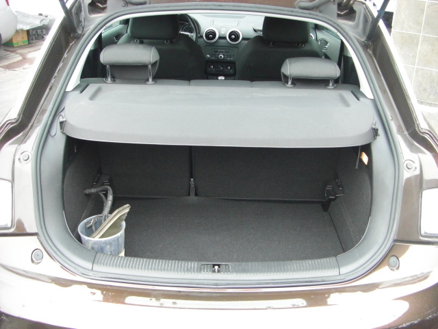 AUDI A-1 1.6 TDI 105CV