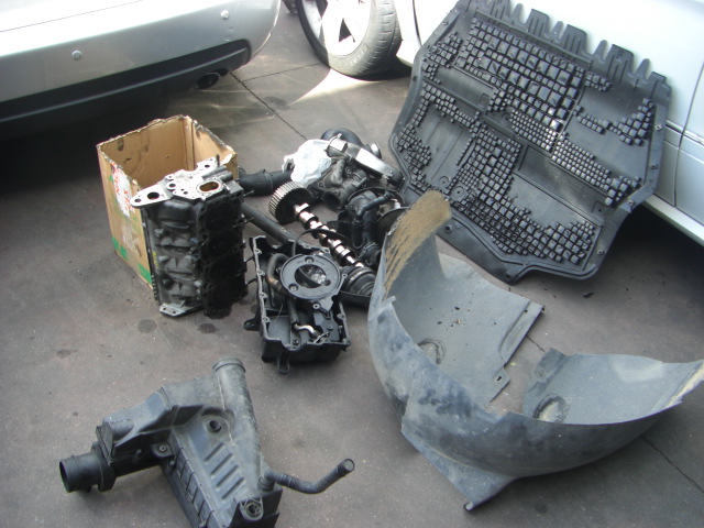 VOLKSWAGEN TOURAN 1.9 TDI 105CV DSG 7 PLAZAS